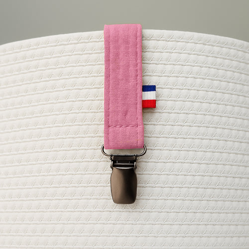 Organic Cotton Pacifier Clip – Rose